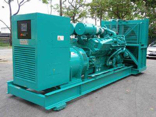 贵池如何选择适合 100KW 发电机的电缆长度？